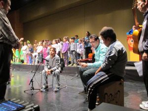 ACTUACIÓN CORO COLEGIO EN PALACIO DE CONGRESOS (1)